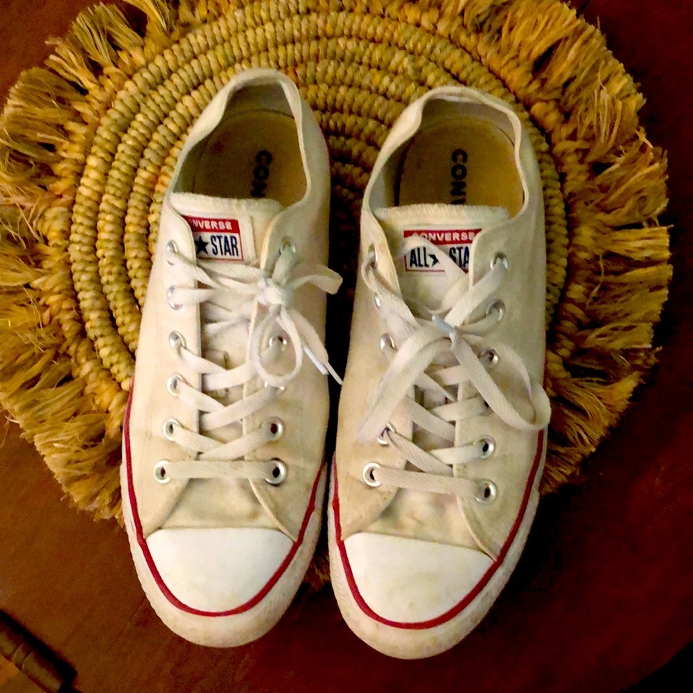 Converse Men’s size 8, Women’s size 10